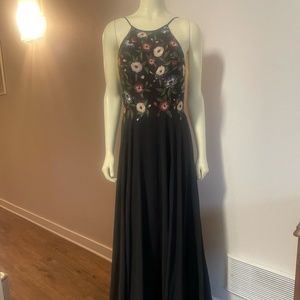 JENNY YOO Black Floral Embroidered SOPHIE Luxe Open Back Chiffon Skirt Gown 2 US